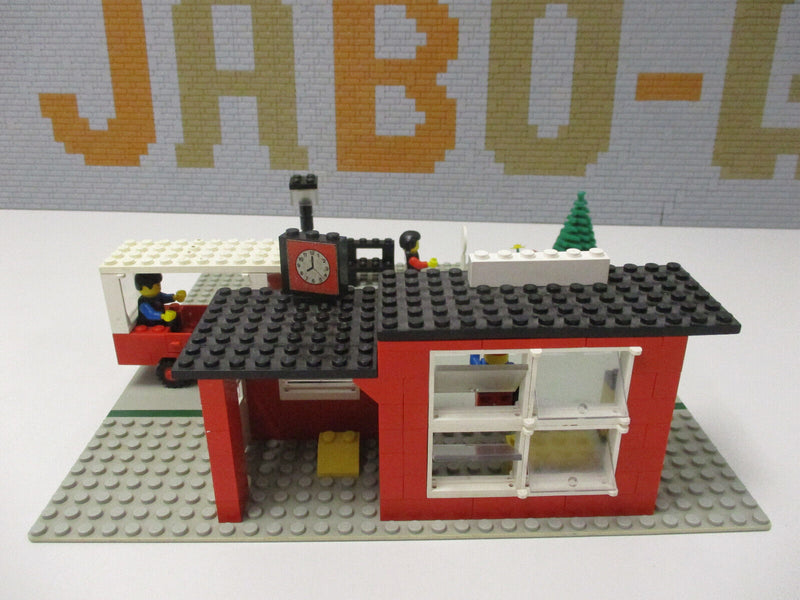 ( AH3 ) Lego 379  Busbahnhof / Bus Station  mit BA