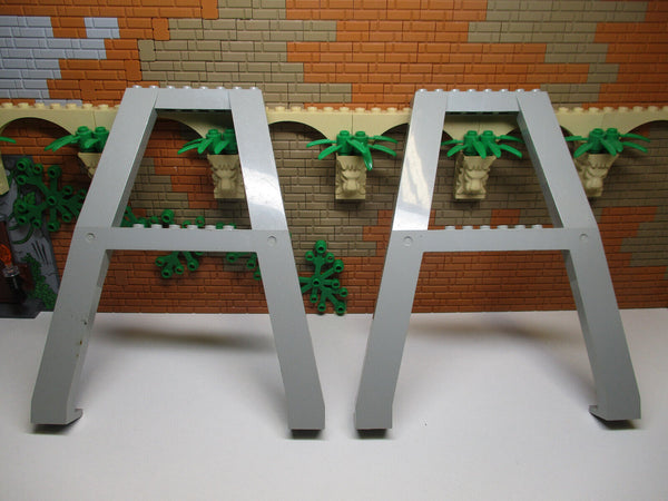 ( B 1 )  2x Lego City Kranstützen Verladekran Eisenbahn Brücke hellgrau 2635