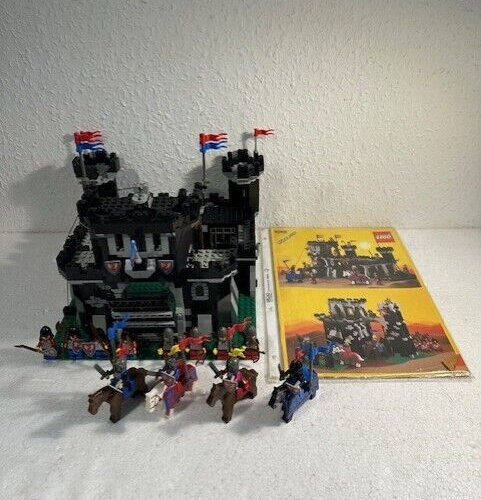 LEGO 6085 Black Monarch's Castle Ritterburg MIT BA