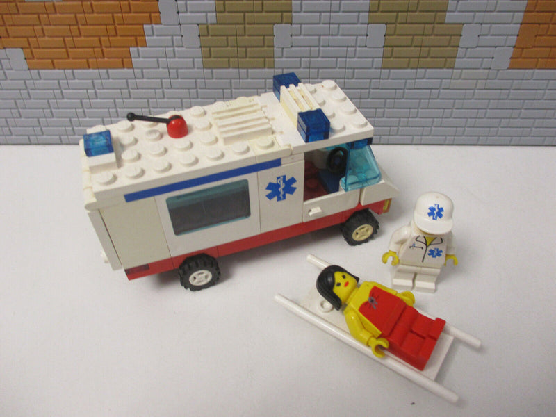 ( N11/3 ) LEGO System 6666 Krankenwagen mit BA