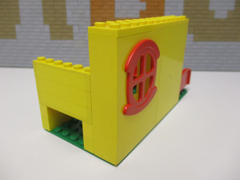 ( F15/12 ) Lego Fabuland Set Lucy Lamb's Bedroom ( 3636 )