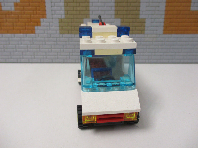 ( N11/3 ) LEGO System 6666 Krankenwagen mit BA