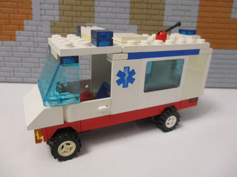 ( N11/3 ) LEGO System 6666 Krankenwagen mit BA