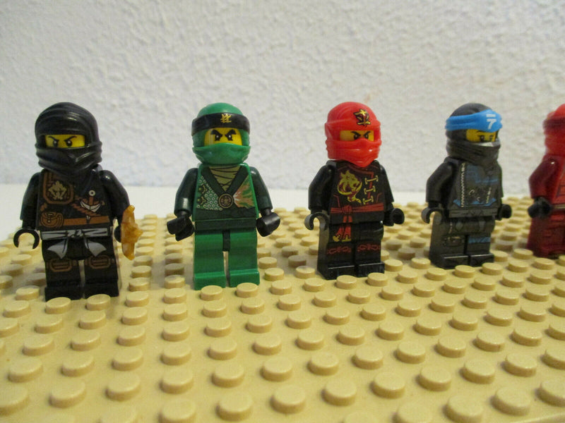 (D2-4/44) Lego Ninjago 7 Figuren  Sammlung Konvolut