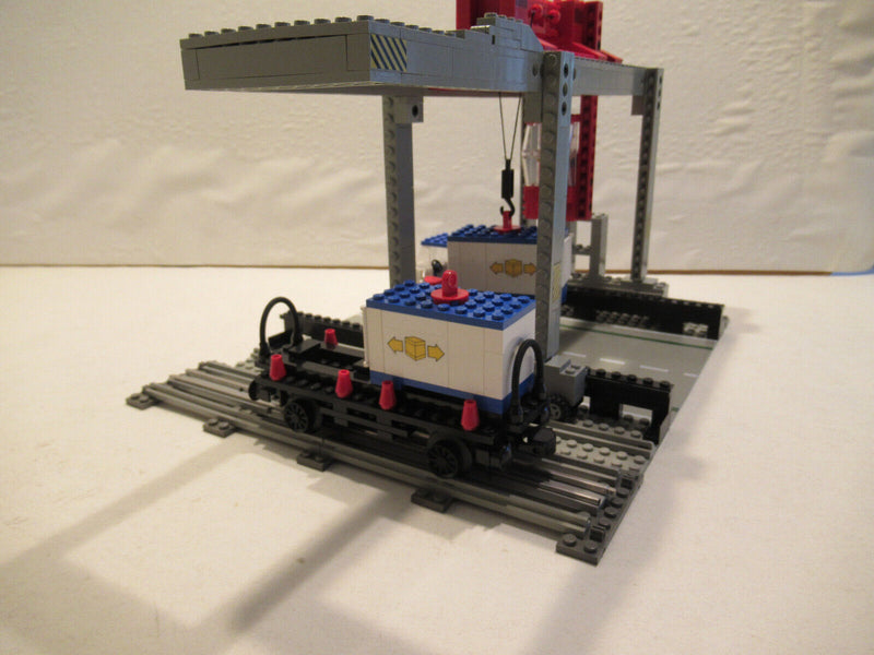 ( AH 7 ) Lego 7823 Containerkran Depot Eisenbahn MIT BA  KOMPLETT