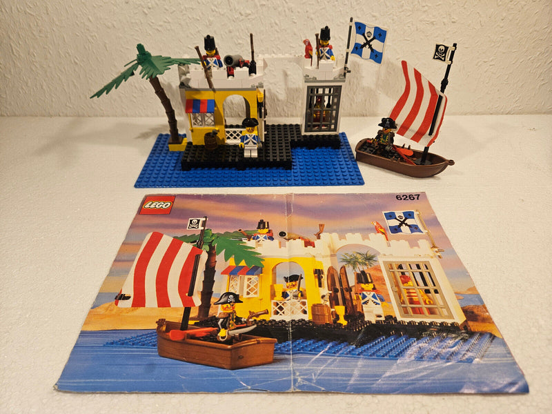 ( AH 2 ) Lego 6267 Lagoon Lock-Up Piraten Insel mit BA 100% KOMPLETT Blauröcke