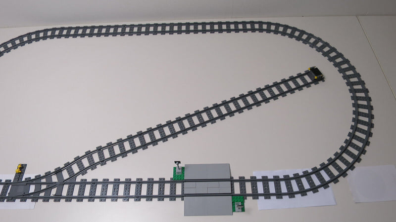 ( R3 / 6 ) LEGO Zug Stadt Eisenbahn Oval Bahnübergang Prellbock 60198 mit BA NEU