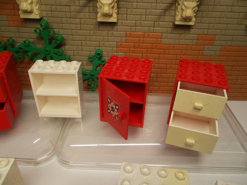 ( B14/1 ) Lego Möbel Schränke Homemaker Puppenwohnung   Haus City