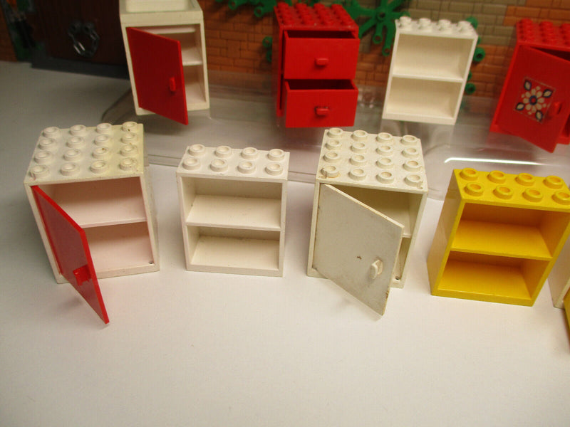 ( B14/1 ) Lego Möbel Schränke Homemaker Puppenwohnung   Haus City