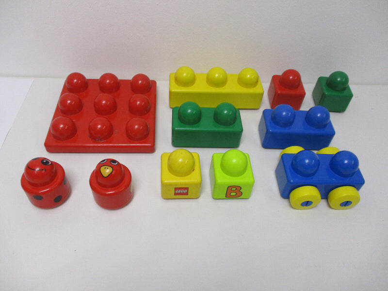 (RB24/7) LEGO Duplo Primo Baby Set Auto Platte  3 x Rassel - Stein