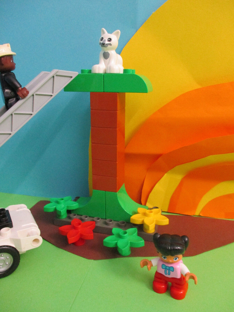 ( GB30 / 3 ) LEGO Duplo Feuerwehr Set Leiterfahrzeug Auto Figuren Katzen Rettung