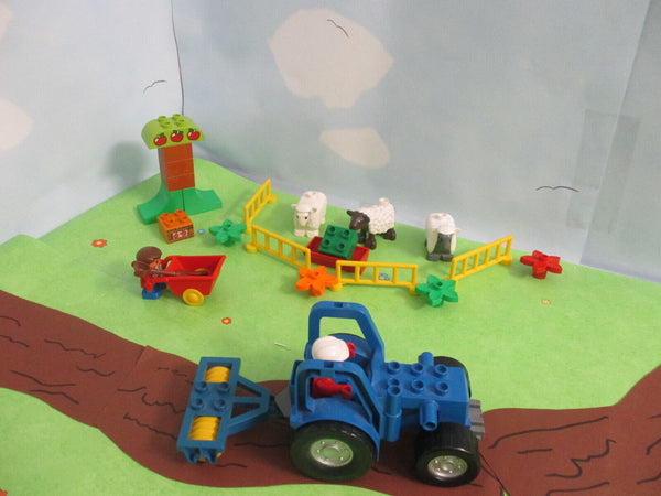 ( RB35 / 2 ) LEGO Duplo Bauernhof Set Schafe Traktor Figur