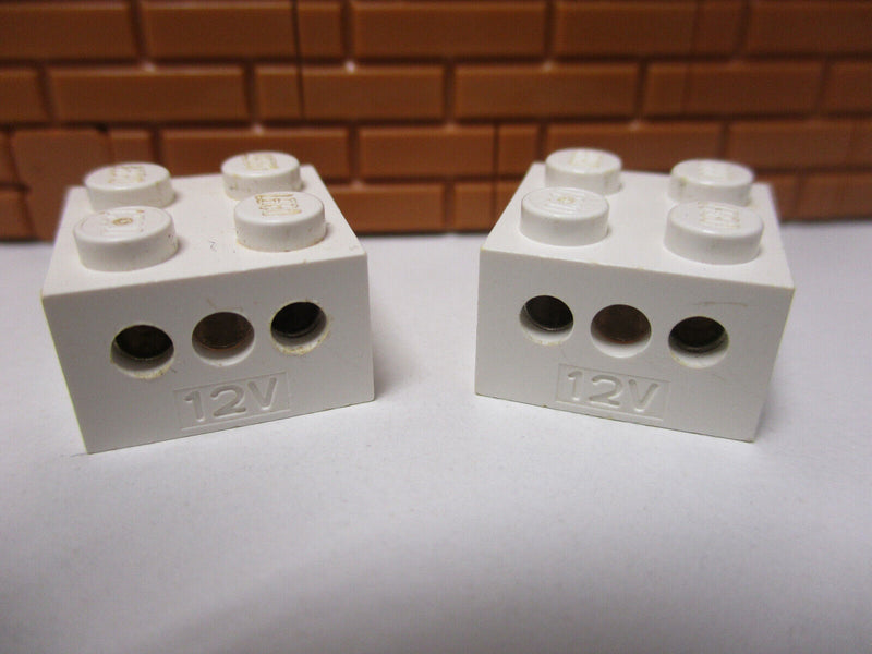 ( A4/11 ) Lego 2x 08010bc01 Lichtstein weiss 12V Eisenbahn  7740 7745 7867