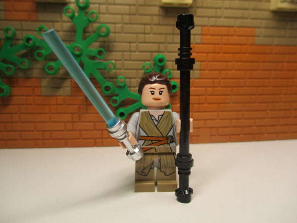 ( H9 / 34 ) Lego Star Wars 1x sw0677 Rey Skywalker Dark Tan Robe Minifigur 75105