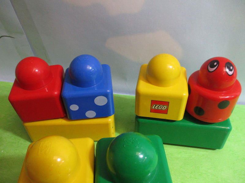 ( RBU5 / 2 ) LEGO Duplo Primo Baby Set Ball Rassel Steine Auto