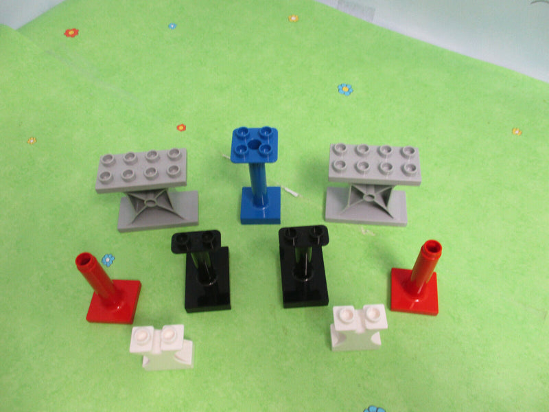 ( T7 ) LEGO Duplo 9 x Säulen Pfeiler Pfosten Stützen Eisenbahn Baustelle Brücke