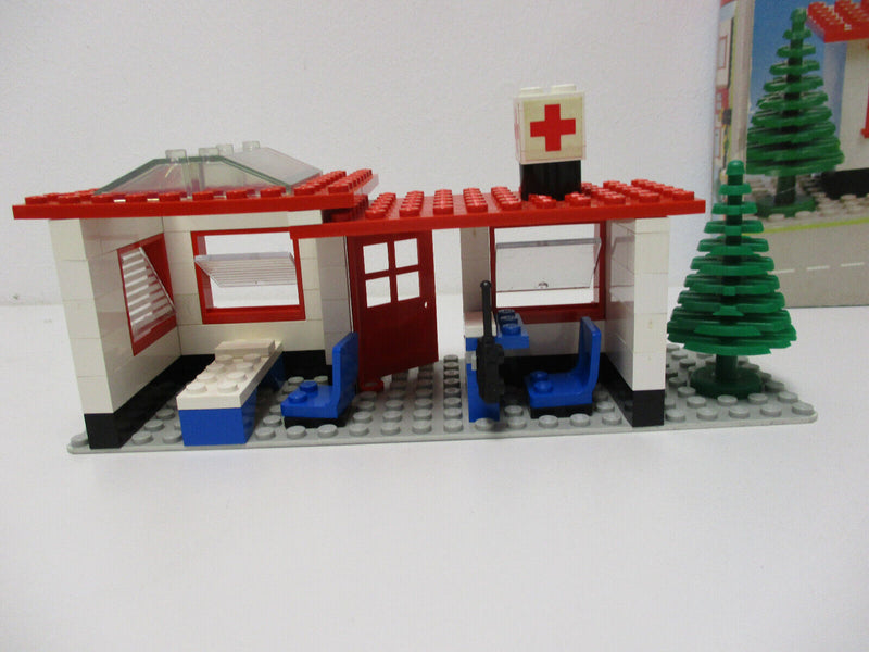 (A14) Lego 6364 Paramedic Unit Krankenhaus mit OVP & BA + 6629 Krankenwagen BA.