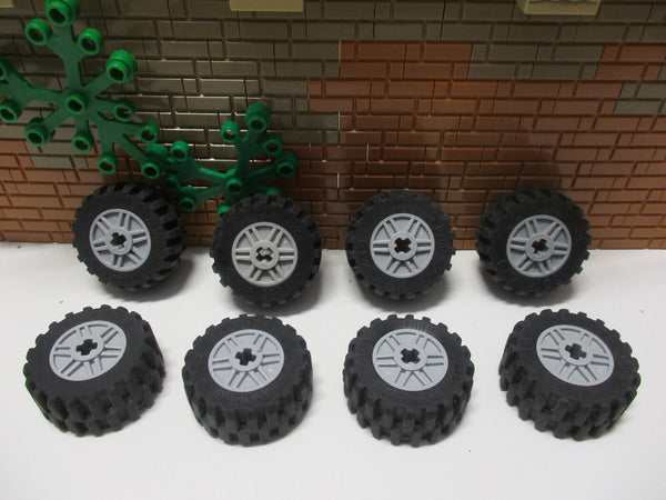 (F6/2 ) Lego 8 Reifen 30.4 x 14 graue Felge Auto Truck LKW Rad Räder Technic