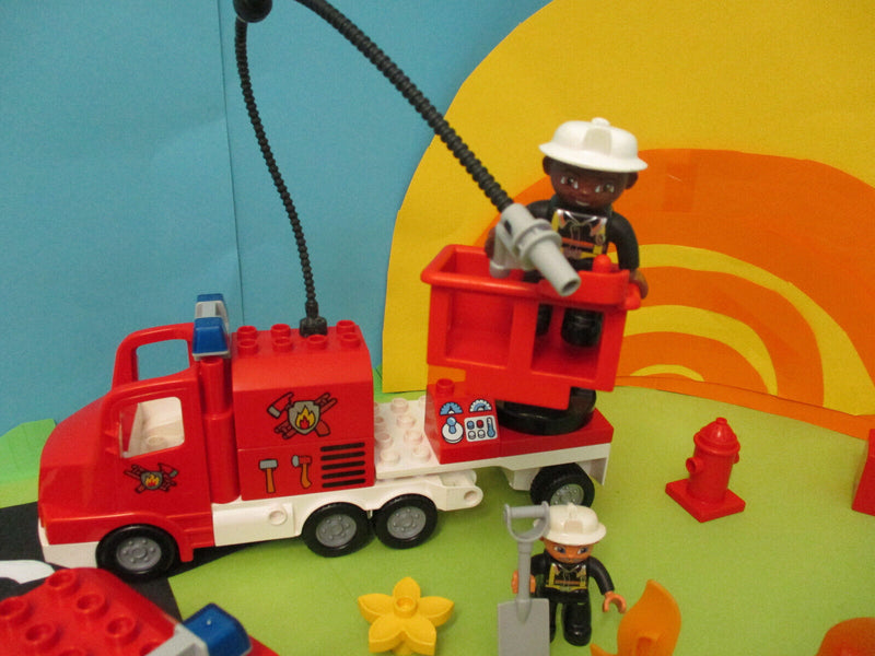 (RB10/1) LEGO Duplo Feuerwehr LÃ¶schfahrzeug  Hubschrauber Auto