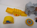 ( RB5 / 3 )  LEGO Duplo Zirkus  Elefant mit Wippe  Direktor