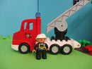 ( GB30 / 3 ) LEGO Duplo Feuerwehr Set Leiterfahrzeug Auto Figuren Katzen Rettung