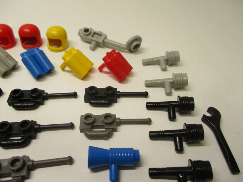 ( C15 / 17 ) Lego Classic Space 40x Figuren Zubehör Waffen Werkzeug