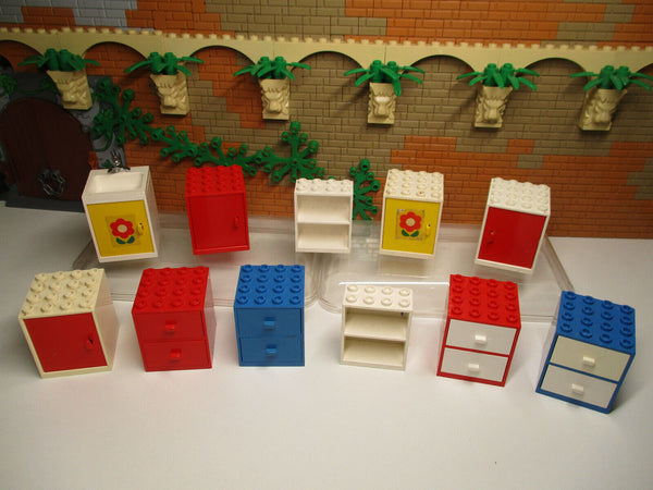( B14/8/2 ) Lego Möbel Schränke Homemaker Puppenwohnung   Haus City