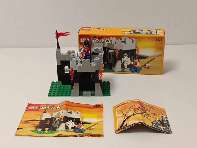 ( D13 ) Lego 6036 Skeleton Surprise Royal Knight's  Ritterburg OVP & BA Komplett