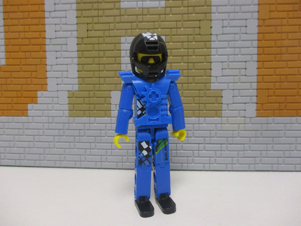 ( D7 / 15 )    Lego Technic / Technik  Figur mit Rüstung