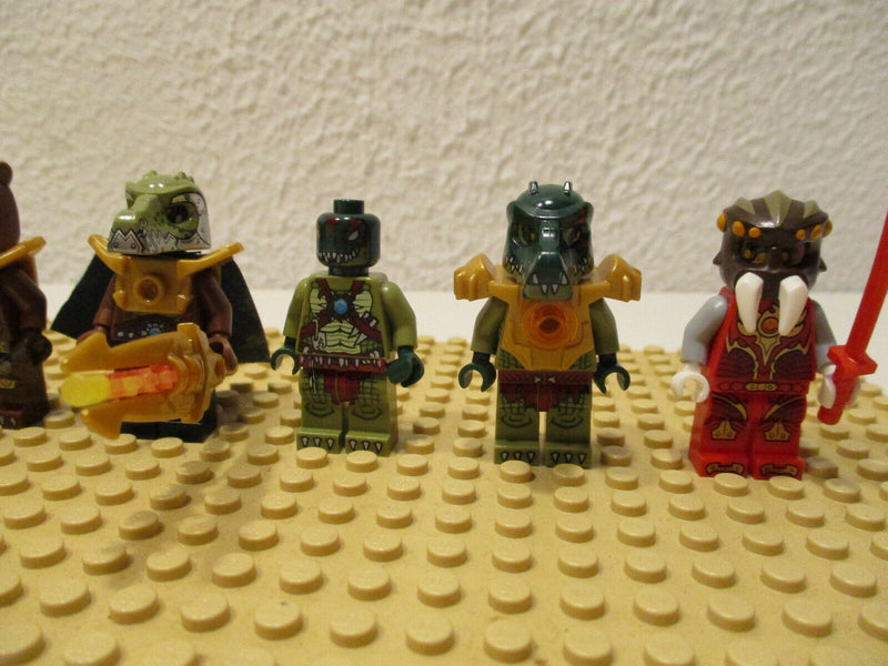 ( D2/7-5 ) LEGO Chima Figuren Set