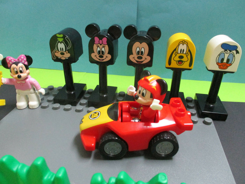 ( GB14 / 6 ) LEGO Duplo Mickey und Minnie Mouse Rennauto ZubehÃ¶r Motivsteine