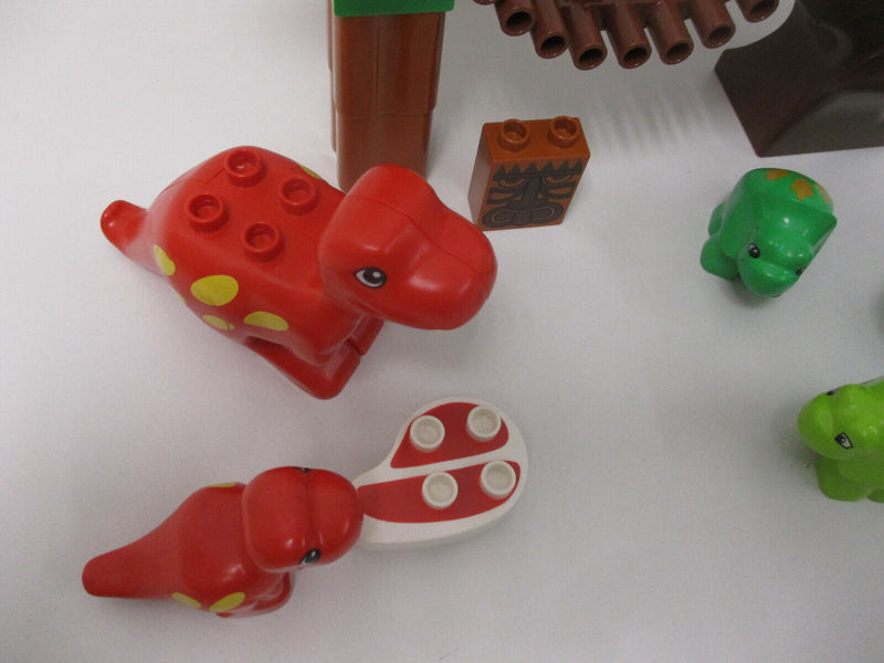 (RB5/1) LEGO Duplo Dino Set  Dinosaurier T-Rex Triceras mit Babys