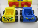 ( RB8/3 ) LEGO Duplo Race Action 4 Autos  2 Abschuss Rampen 3085