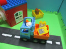 ( RB1 / 1 ) LEGO Duplo Post / Paketdienst Set Figuren LKW